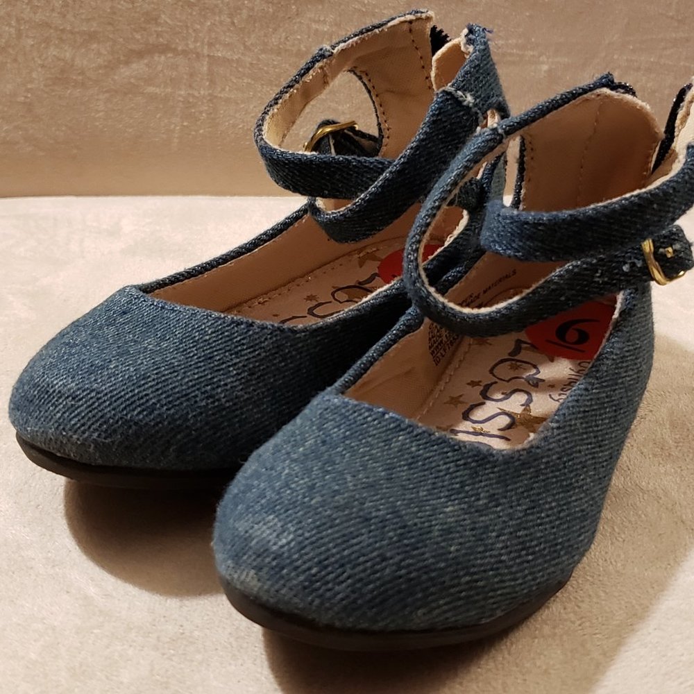 Dynasty Classics Denim Shoes w/Ankle Strap -Size 6